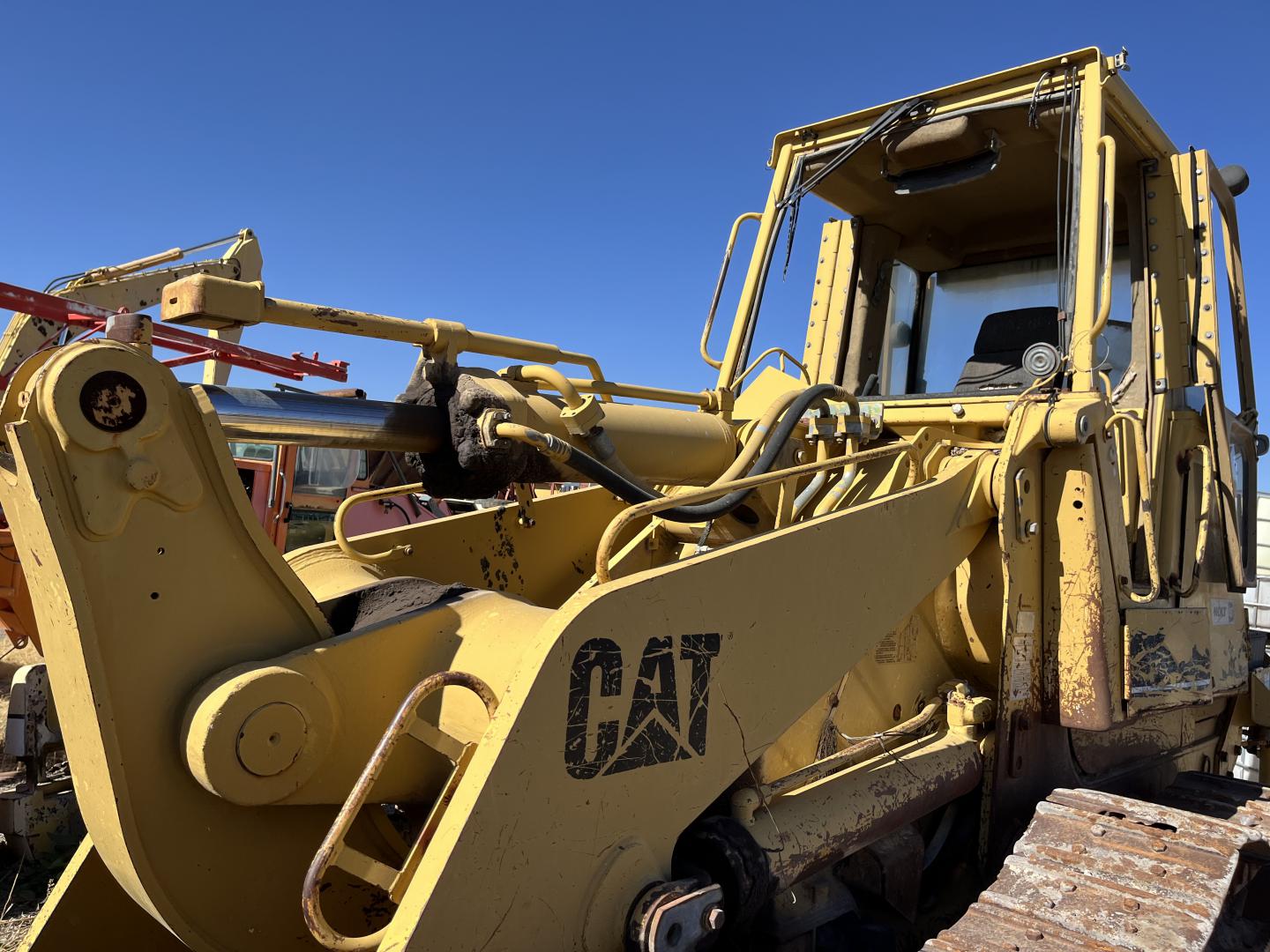 CATERPILLAR 963B